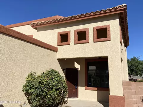 7939 N Capella Ct, Tucson, AZ 85741