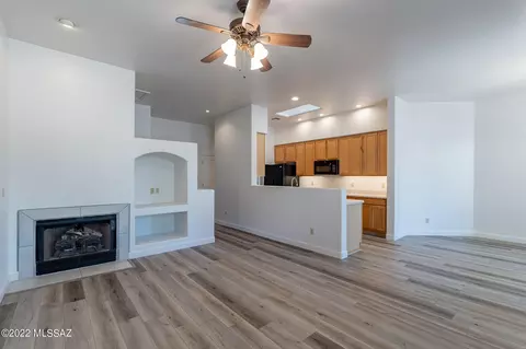5259 Spring View Dr, Tucson, AZ 85749 photo 13