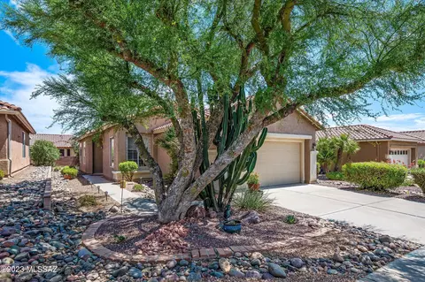 8112 W Cottonwood Wash Way, Tucson, AZ 85743