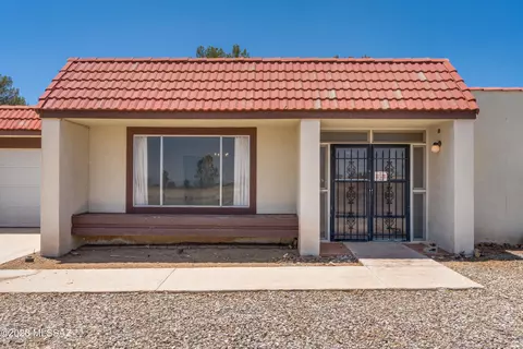 1024 E Geneva St, Pearce, AZ 85625 photo 2