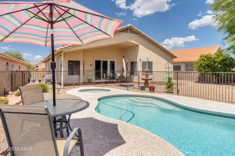 274 S Sonoran Heights Dr, Tucson, AZ 85748