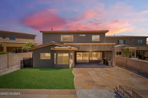 6113 N Placita San Agustin, Tucson, AZ 85741