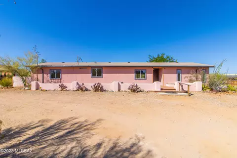 6147 N Van Ark Rd, Tucson, AZ 85743