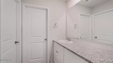 Bath - 12183 E Rose Frances Dr E, Vail, AZ 85641 photo 1 of 3