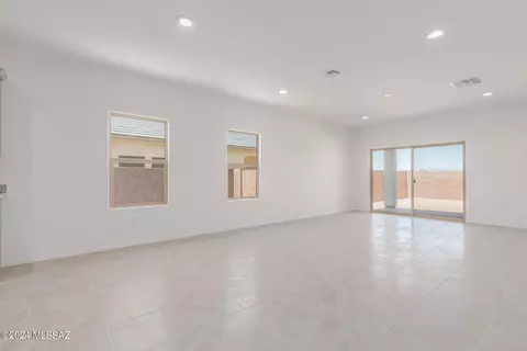 Living - 12143 E Rose Frances Dr E, Vail, AZ 85641 photo 3 of 4
