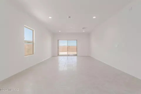 Living - 12143 E Rose Frances Dr E, Vail, AZ 85641 photo 4 of 4
