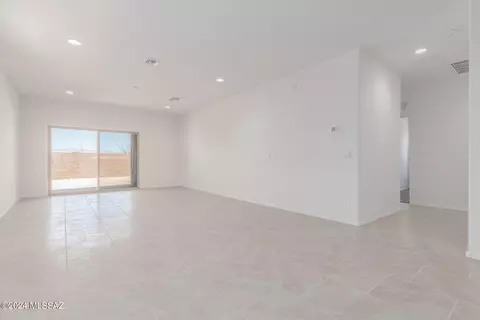 Living - 12143 E Rose Frances Dr E, Vail, AZ 85641 photo 2 of 4