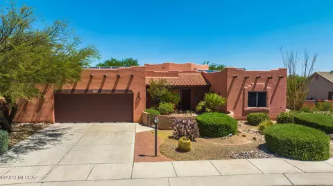 1116 W Camino Monte Cristo, Green Valley, AZ 85614