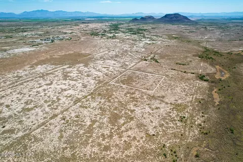 2 55 Acres, Cochise, AZ 85606