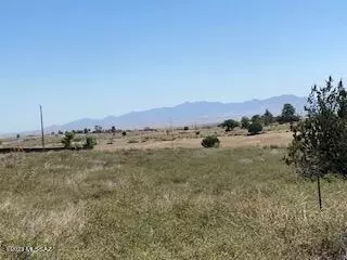 9 Holbrook Dr, Sonoita, AZ 85637