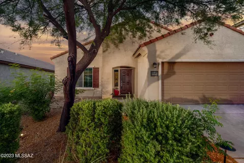 11007 E White Sage Dr, Tucson, AZ 85747