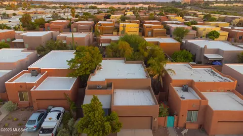 7683 E Chase Park Loop, Tucson, AZ 85710 photo 7