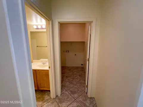 7683 E Chase Park Loop, Tucson, AZ 85710 photo 32