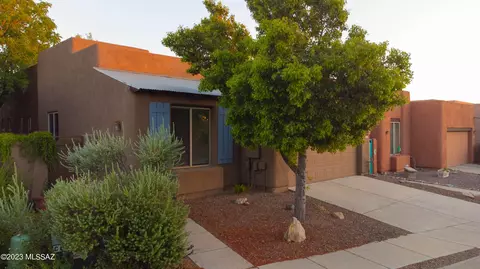 7683 E Chase Park Loop, Tucson, AZ 85710 photo 5