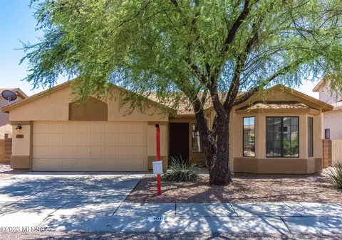 3067 W Country Hill Dr, Tucson, AZ 85742