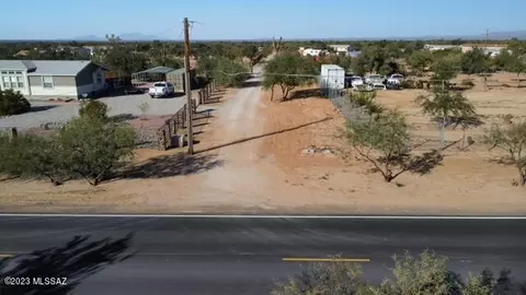 12490 W Picture Rocks Rd #4, Tucson, AZ 85743