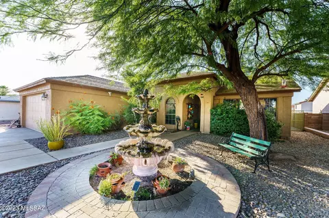 5280 W Eaglestone Loop, Tucson, AZ 85742