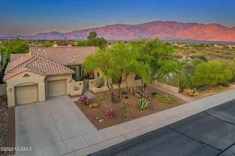 13826 N Silvercreek Pl, Oro Valley, AZ 85755