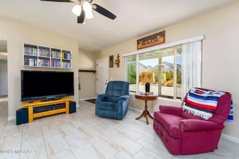 551 E Tangelo Dr, Tucson, AZ 85737 photo 16