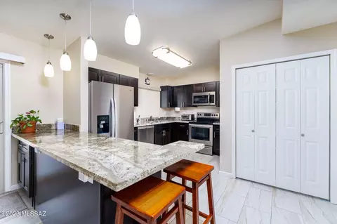 551 E Tangelo Dr, Tucson, AZ 85737 photo 6