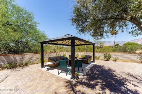 551 E Tangelo Dr, Tucson, AZ 85737 photo 3