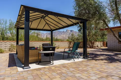 551 E Tangelo Dr, Tucson, AZ 85737 photo 4