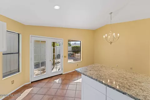 8726 N Auriga Way, Tucson, AZ 85742