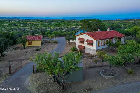 1230 W American Ave, Oracle, AZ 85623