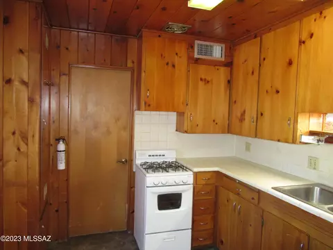 4739 E Hampton St, Tucson, AZ 85712 photo 11