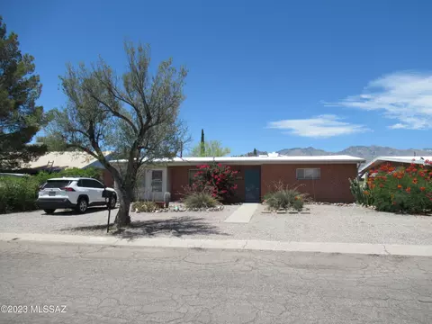 4739 E Hampton St, Tucson, AZ 85712