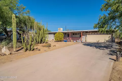 7550 N Ethan Allen Pl, Tucson, AZ 85741