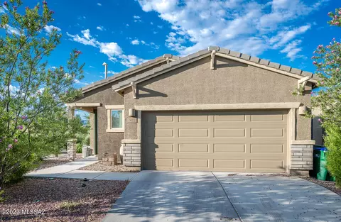 922 E Catkins Pl, Sahuarita, AZ 85629