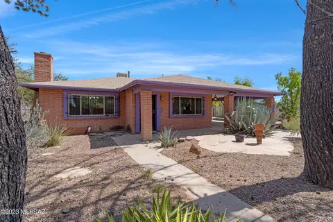 355 E Teton Rd, Tucson, AZ 85756