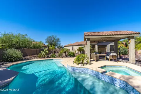 5440 W Bandtail Ct, Marana, AZ 85658