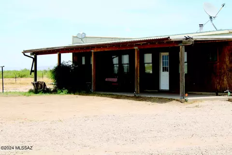 2955 E Sulphur Springs Rd, Willcox, AZ 85643 photo 2