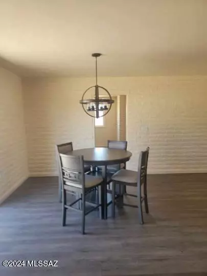 Dining - 205 E 5th Pl, San Manuel, AZ 85631 photo 2 of 3