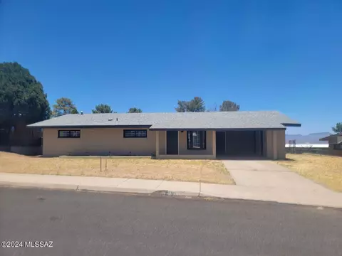205 E 5th Pl, San Manuel, AZ 85631
