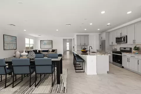 10749 W Whitehall Dr, Marana, AZ 85653