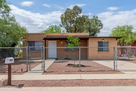 1461 W Delaware St, Tucson, AZ 85745
