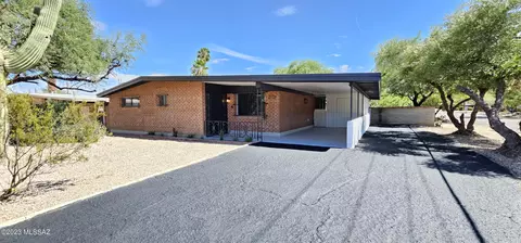 2002 E Hedrick Dr, Tucson, AZ 85719