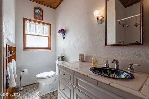 2215 E 5th St, Tucson, AZ 85719 photo 17