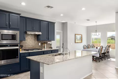 14535 E Cockatoo Ranch Pl, Vail, AZ 85641