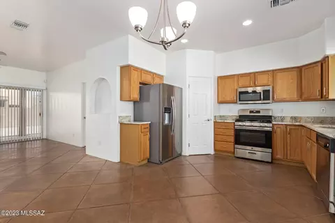 1509 E Painted Colt Loop, Tucson, AZ 85719 photo 11