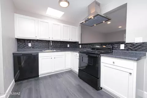 3351 E Silverlake Rd, Tucson, AZ 85713 photo 16