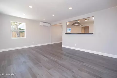 3351 E Silverlake Rd, Tucson, AZ 85713 photo 5