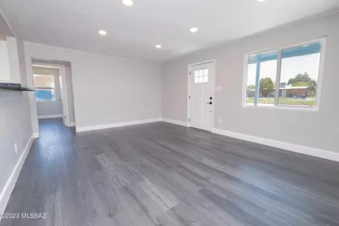 3351 E Silverlake Rd, Tucson, AZ 85713 photo 7