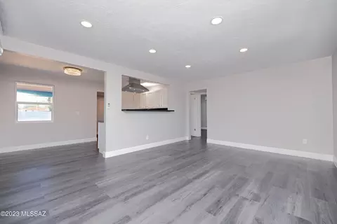 3351 E Silverlake Rd, Tucson, AZ 85713 photo 6