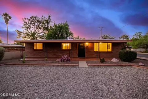 5859 E Rosewood St, Tucson, AZ 85711
