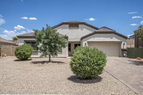 561 S Courts Redford Dr, Vail, AZ 85641