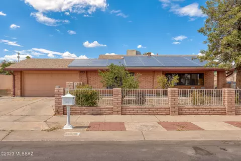 3732 W Rudolf Dr, Tucson, AZ 85741
